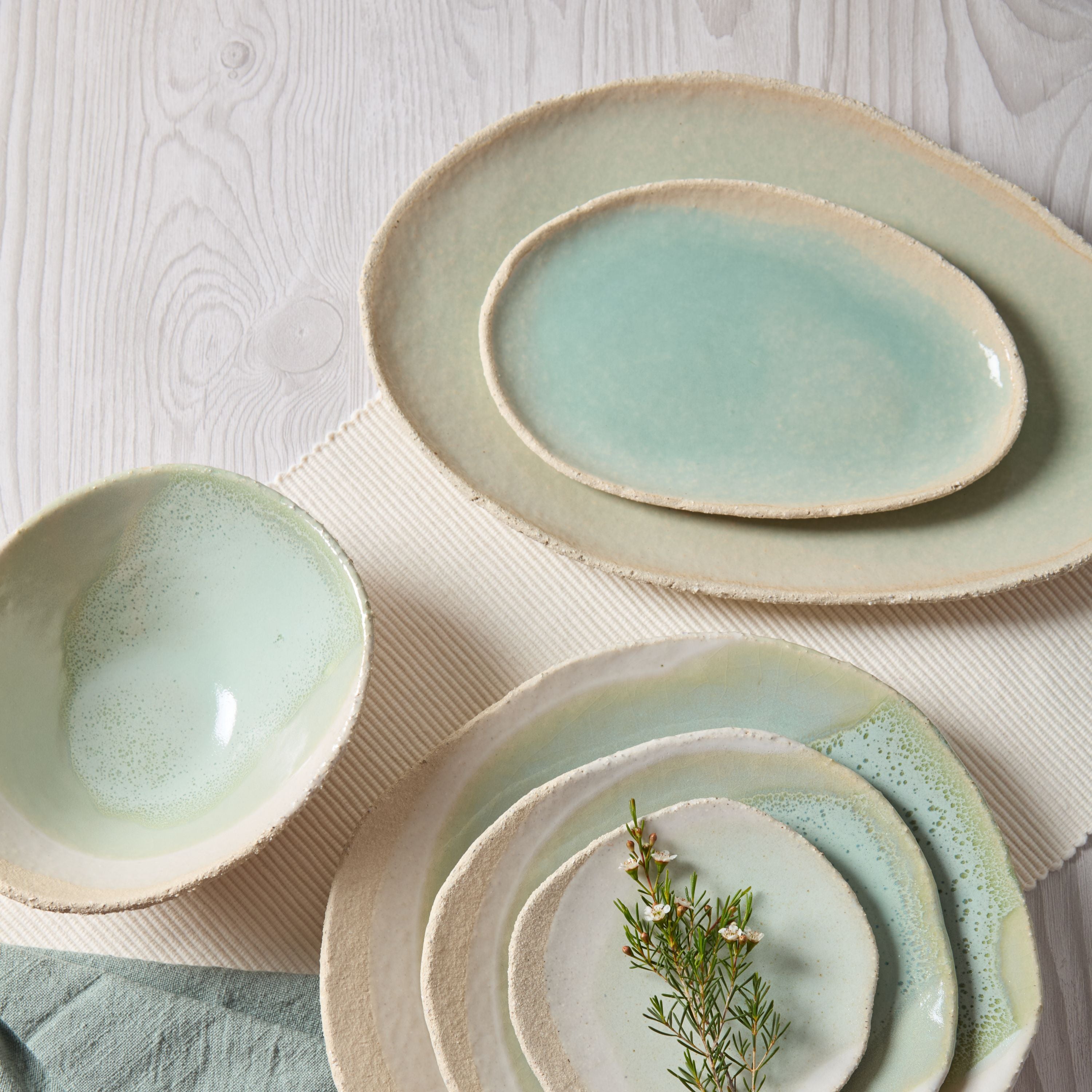 Jars Céramistes Plat Oval, Oval serving platter, Vert