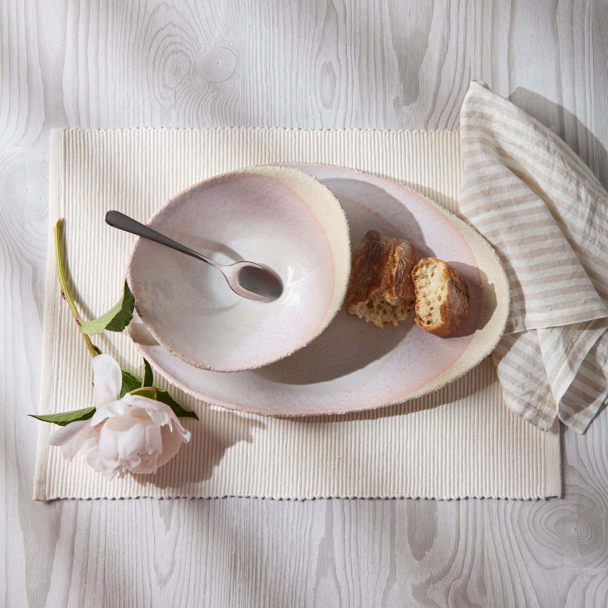 Jars Céramistes Plat Oval, Oval serving platter, Rose
