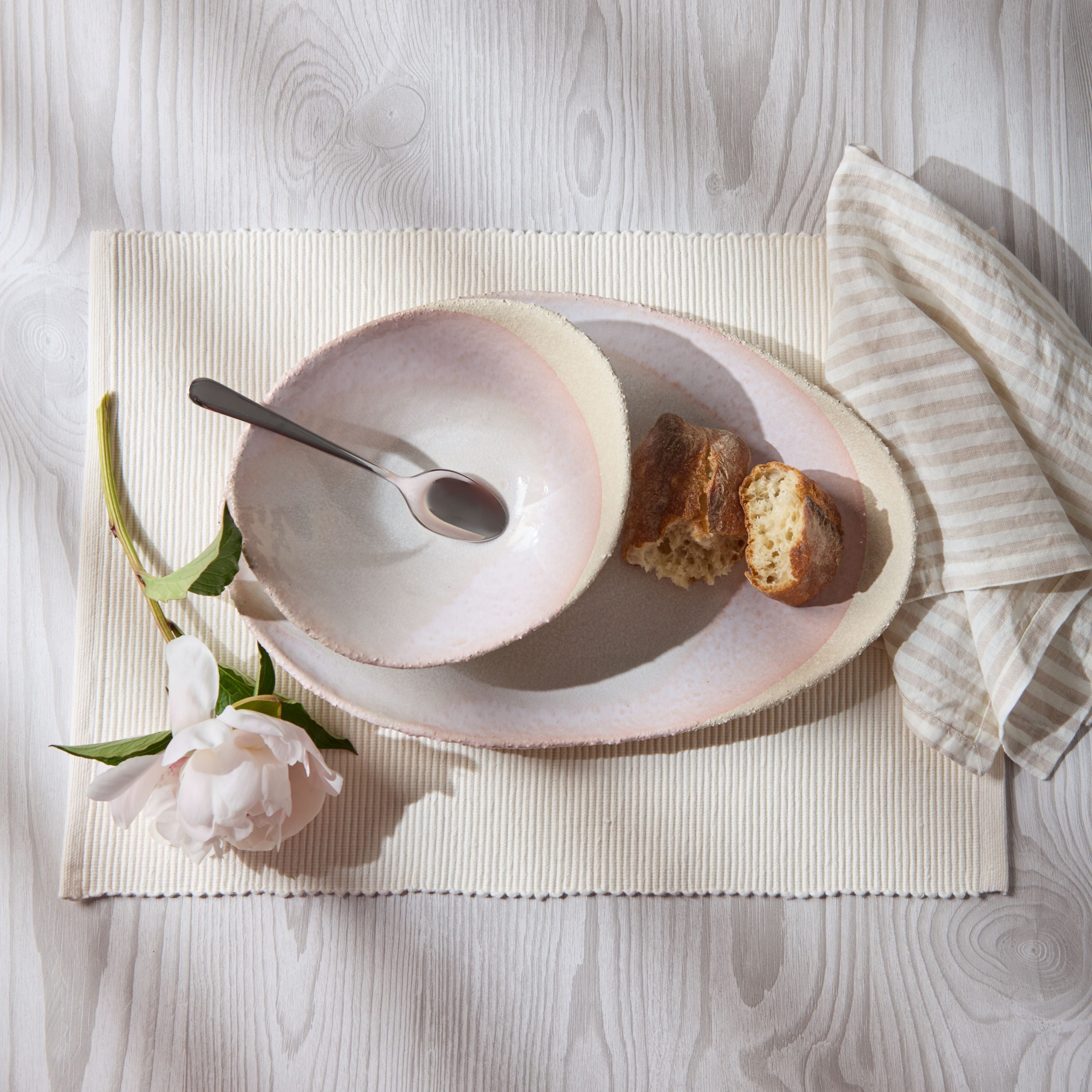 Jars Céramistes Plat Oval, Oval serving platter, Rose
