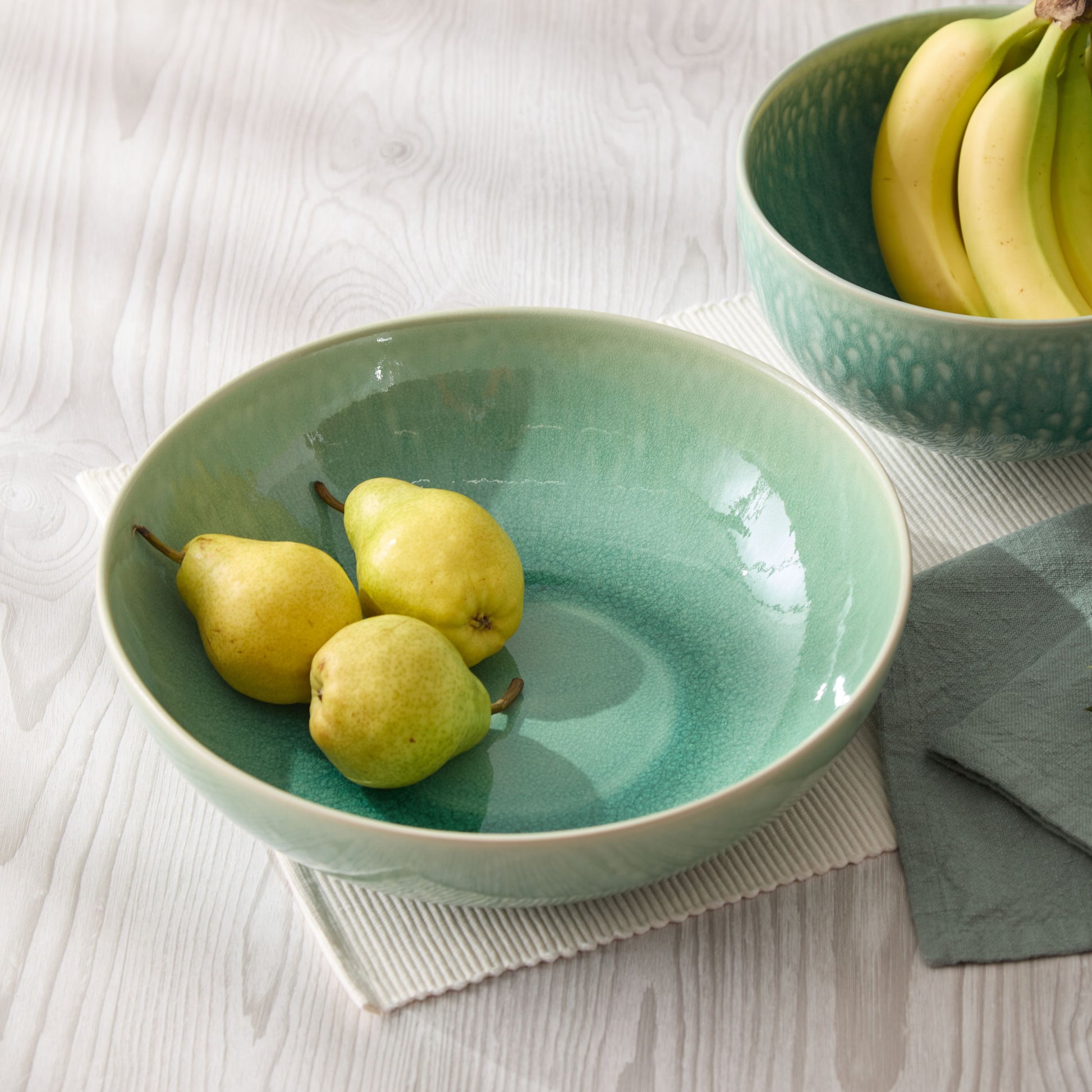 jars ceramistes tourron centre de table large serving bowl_jade