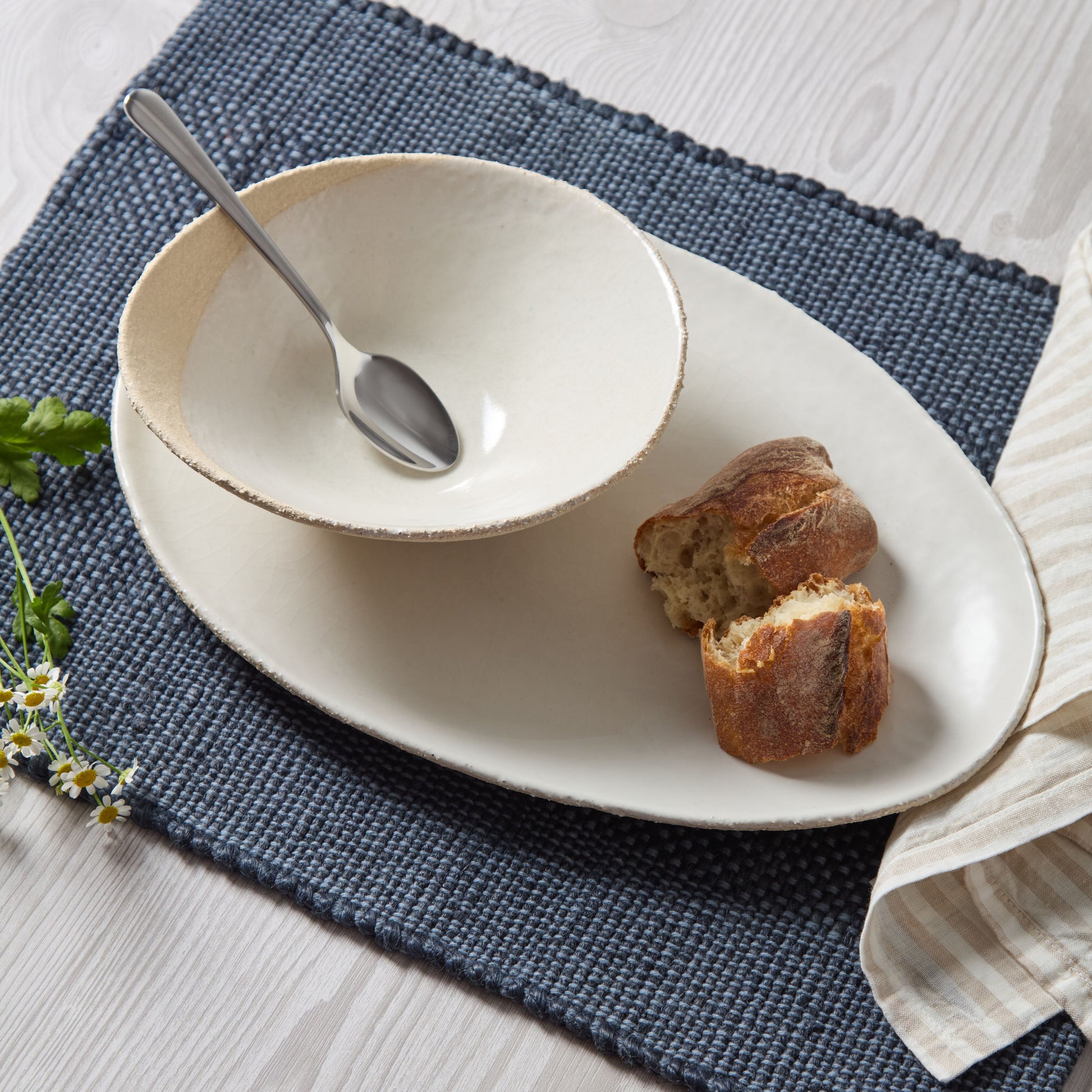 Jars Céramistes Plat Oval, Oval serving platter, Blanc