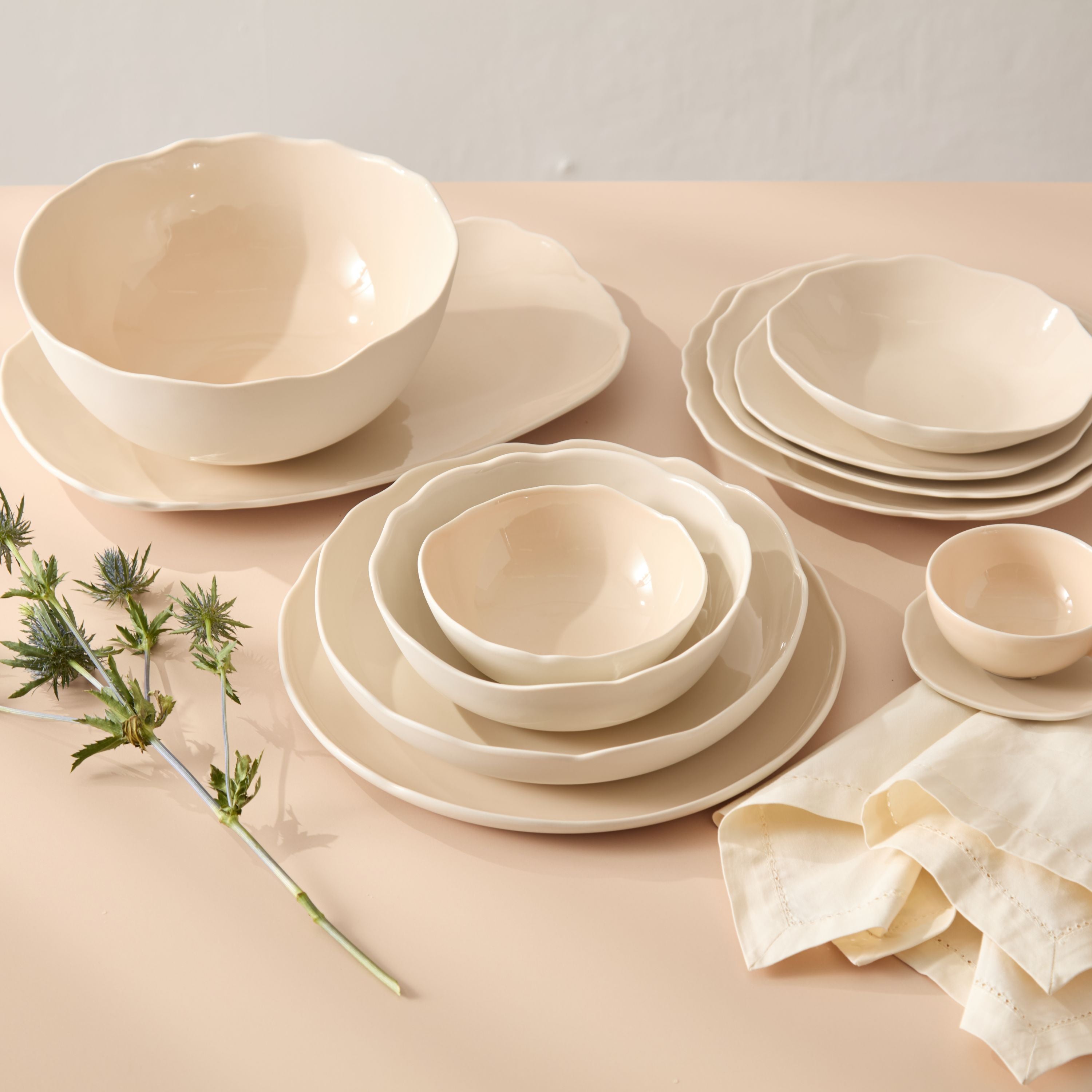 Plume Soup Plate - Nude